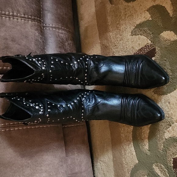 Reba black stud leather western boots - Picture 3 of 12